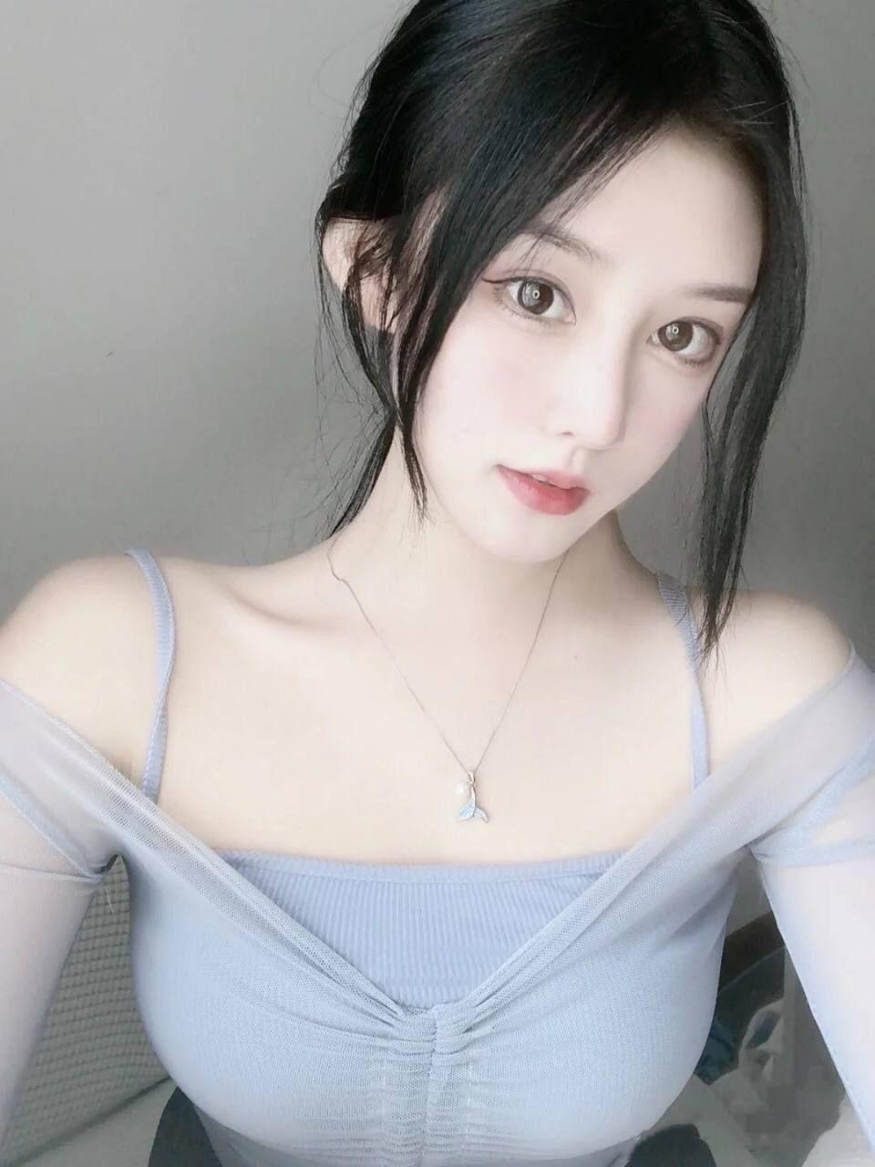 成都私密洗浴，妹妹水灵配合不催人